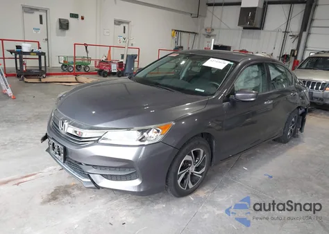 2016 Honda Accord Lx z USA, uszkodzony, nr VIN 1HGCR2F31GA021056